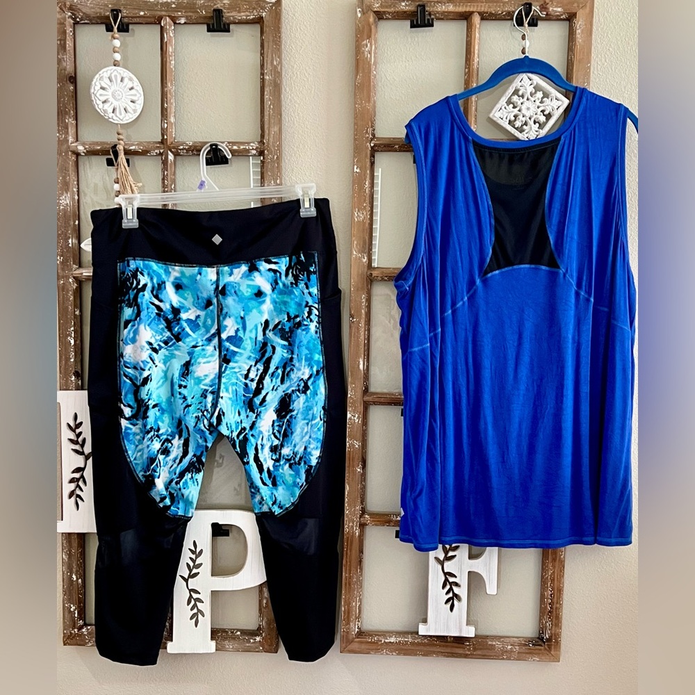 Blue two piece active set - Picture 2 of 6